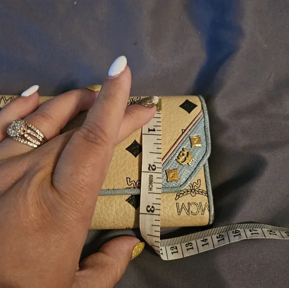 MCM Beige and Light Blue Women's Wallet Nwot - Picture 8 of 9